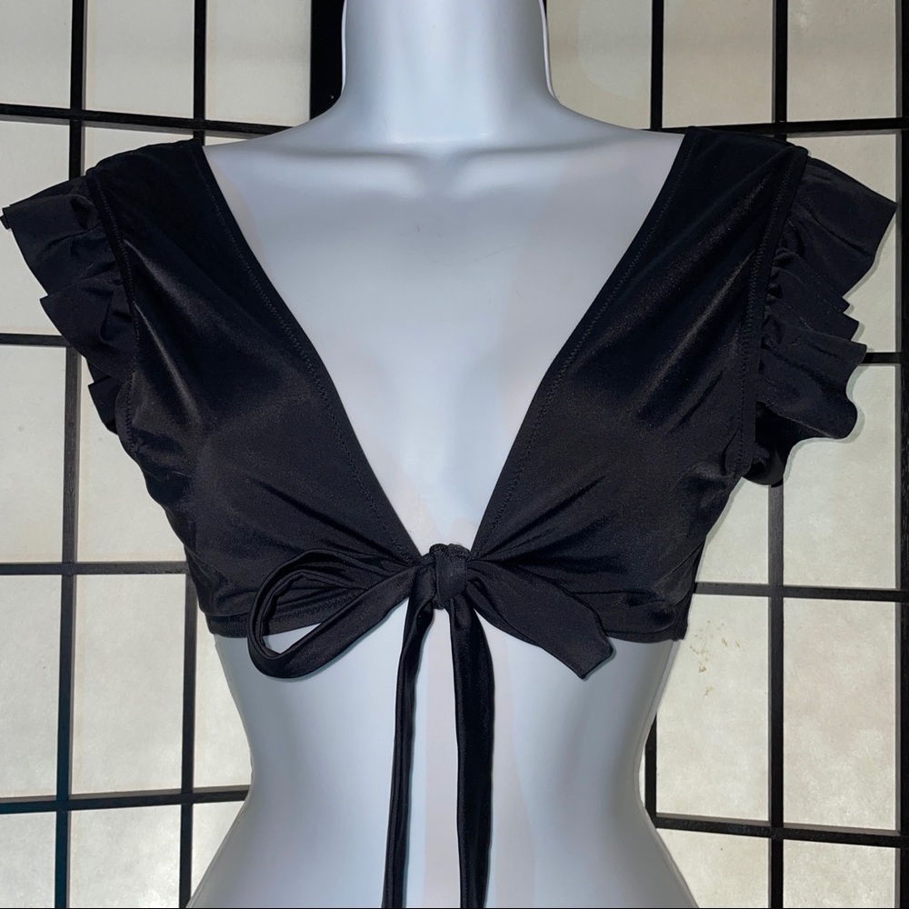 LUZ bikini top size small